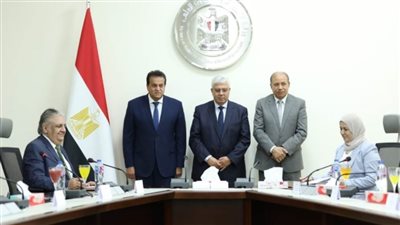 وزيرا الصحة والتعليم العالي يشهدان توقيع 3 بروتوكولات تعاون لتحسين الخدمة