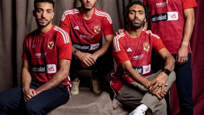 بالصور.. عودة شعار 