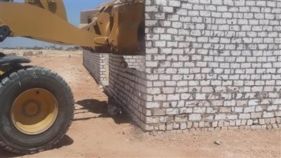 إزالة حالتي تعدٍّ بالبناء المخالف بالإسماعيلية 