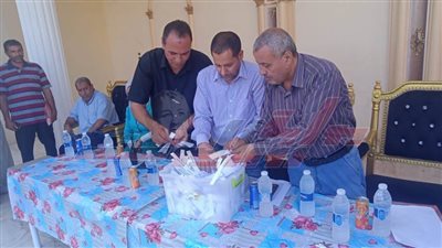 القرعة العلنية بمركزي سيدي سالم ومطوبس تختار 30 مواطنًا للاستفادة بأراضي الوادي الجديد