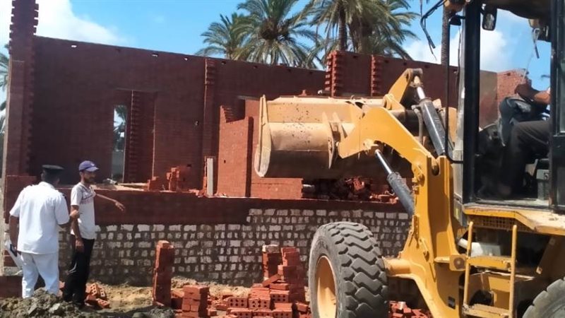 إزالة 23 حالة تعد