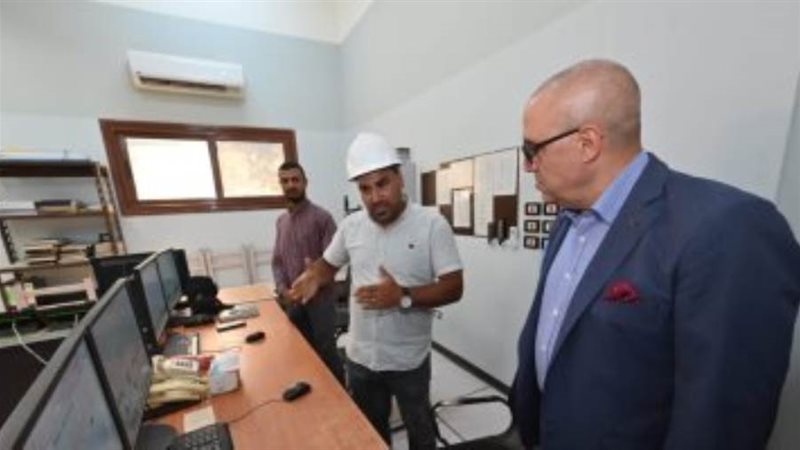 وزير الإسكان