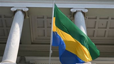  حكومة الجابون تعلن حظر التجول وقطع خدمات الإنترنت