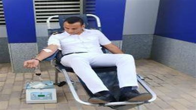 حملة للتبرع بالدم بمديرية أمن الوادي الجديد