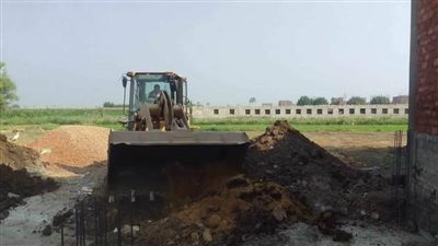 إزالة 68 حالة تعد بالبناء المخالف بمراكز المنيا