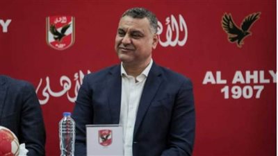 الأهلي يعلن تجديد التعاقد مع أحمد عادل لاعب فريق كرة اليد لمدة 4 مواسم