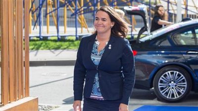 رئيسة المجر تدعو الرئيس الأوكراني للتفاوض مع روسيا