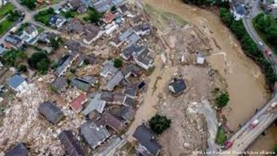 الفيضانات في ولايتي تيرول وسالزبورج في النمسا تصل إلى ذروتها