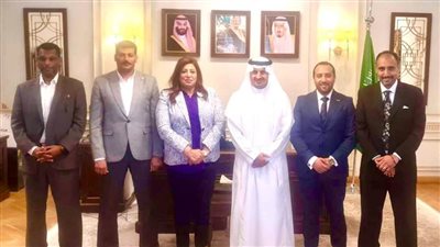 السياحة والآثار تبحث الاستعداد لموسم العمرة الجديد