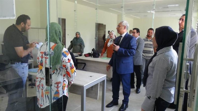 رئيس جامعة المنيا