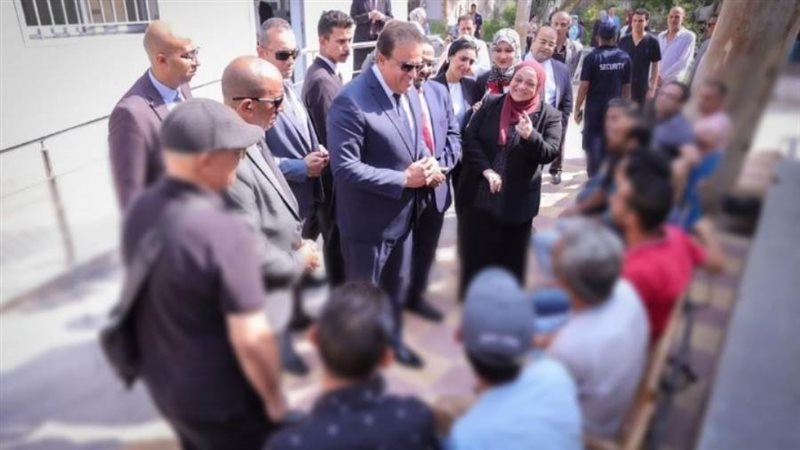 وزير الصحة بمستشفى