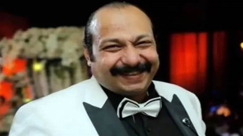 الفنان محمد ثروت