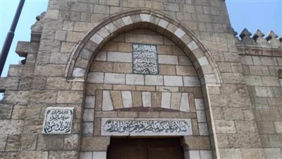 رد عاجل من محافظة القاهرة يكشف حقيقة إزالة مقبرتي الإمام ورش وأحمد شوقي