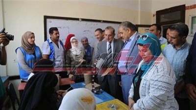 رئيس جامعة كفر الشيخ يشهد فعاليات اليوم الثالث لإطلاق القوافل الطبية والتوعوية