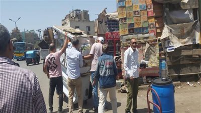 الجيزة ترفع 300 حالة إشغال بشوارع إمبابة وتزيل مخالفات تحويل وحدة سكنية لمحل بالصف