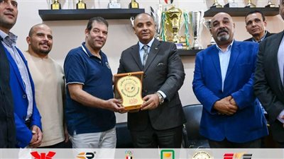 رئيس اتحاد التايكوندو يستقبل بعثة منتخب فلسطين بمقر الاتحاد على هامش معسكر البعثة بالقاهرة 