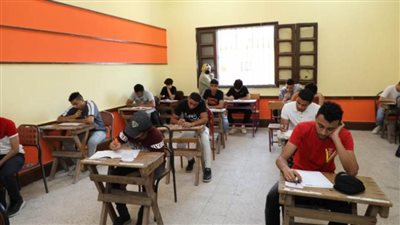 التعليم تعلن تقرير غرفة العمليات في عاشر أيام امتحانات الدور الثاني لطلاب الثانوية العامة