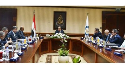وزير البترول يتابع تقدم الأعمال بمشروعات زيادة الإنتاج بالأسكندرية