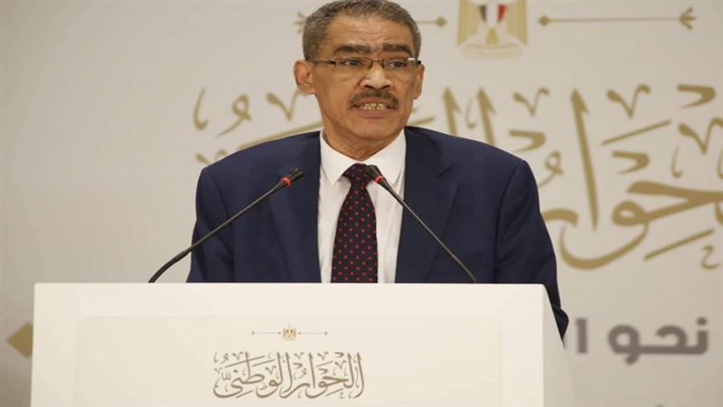 الكاتب الصحفي ضياء