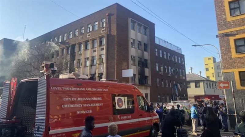 حريق مبنى بجوهانسبرج