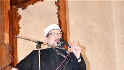 وزير الأوقاف: العناية ببيوت الله 