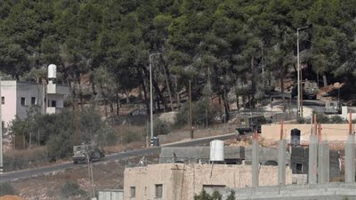 الاحتلال يعتقل شابا من فقوعة  