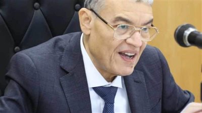 محافظ المنيا: عودة العمل بالنظام المعتاد بالوحدات المحلية ومديريات الخدمات غدًا