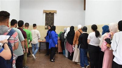 رئيس جامعة بني سويف: بدء توقيع الكشف الطبي على الطلاب الجدد