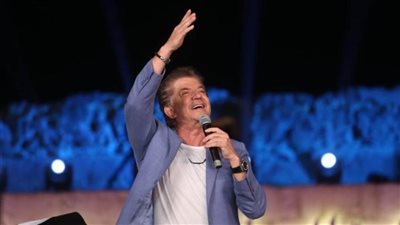 وليد توفيق يستعيد ذكرياته.. وصوت العاصمة يغني مؤلفات الزمن الجميل بالقلعة