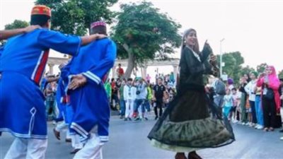 فرقة أسوان للفنون الشعبية تشارك في فعاليات افتتاح مهرجان الإسماعيلية الدولي