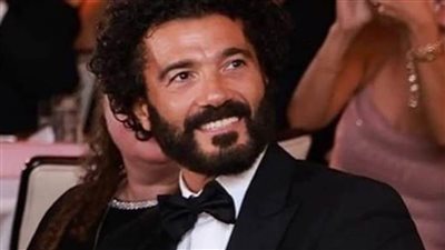خالد النبوي يجهز لفيلم تسجيلي جديد عن انتصار أكتوبر العظيم.. وينتظر عرض فيلم 