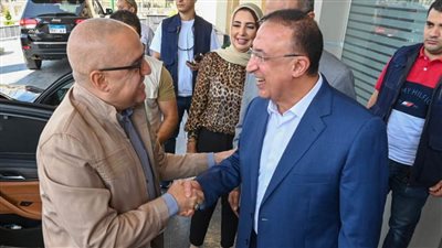 محافظ الإسكندرية يستقبل وزير الإسكان ومدير إدارة المياه بالهيئة الهندسية 