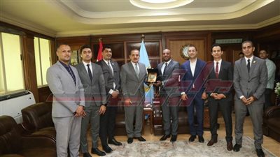 بحث سبل تطوير الصناعة بكفر الشيخ مع المبادرة الوطنية لتطوير الصناعة المصرية 