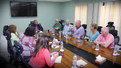 رئيس الإنجيلية يستقبل وفدًا أمريكيًّا من رجال الأعمال لمناقشة فرص الاستثمار في مصر