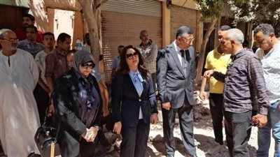 ننشر معاينة النيابة الإدارية لعقار حدائق القبة المنهار.. صور 