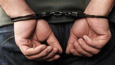 القبض على 3 متهمين هاربين من تنفيذ الأحكام القضائية