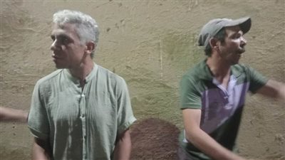 ضبط المتهمين بسرقة أبواب مقابر شبرا شهاب بالقناطر الخيرية 