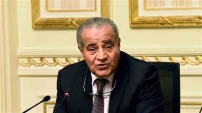 وزير التموين يفتتح معرض 