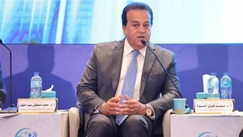 الدكتور خالد عبد