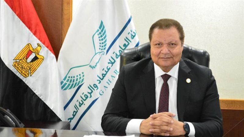 الدكتور أحمد طه رئيس