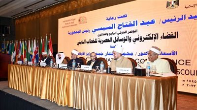 مدير مجلس الإمارات للإفتاء: لا يمكن للعالم أن يتعايش بدون التطورات الرقمية