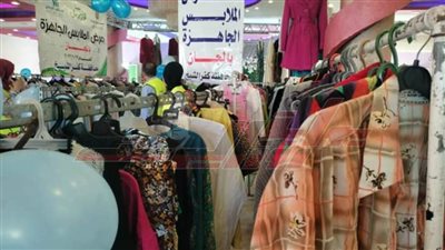 توزيع 4500 قطعة ملابس مجانا على 476 أسرة بعدد من قرى الحامول
