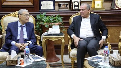 محافظ المنيا يلتقي رئيس صندوق التنمية الحضرية
