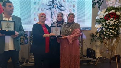 نقيب التمريض تكرم الكوادر المتميزة بصحة دمياط