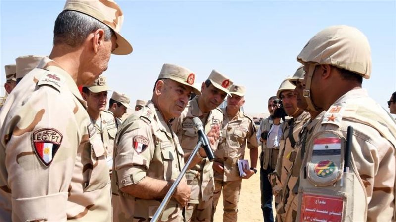 رئيس الأركان يتفقد