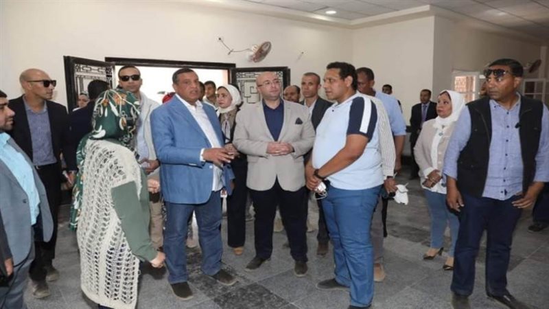 وزير التنمية المحلية