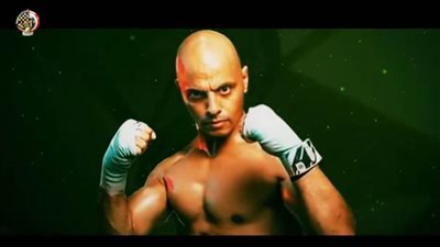 عاجل| شاهد.. بطولة مقاتل مصري في الفنون القتالية 