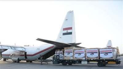 القوات المسلحة: مصر ترسل 3 طائرات مساعدات إلى ليبيا تنفيذا لتوجيهات الرئيس السيسي