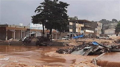 تونس ترسل بعثة متخصصة في الانقاذ إلى درنة الليبية