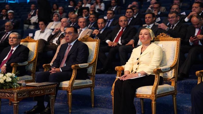 رئيس الوزراء والدكتورة